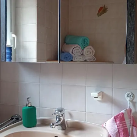 Waldblick In Apartment *